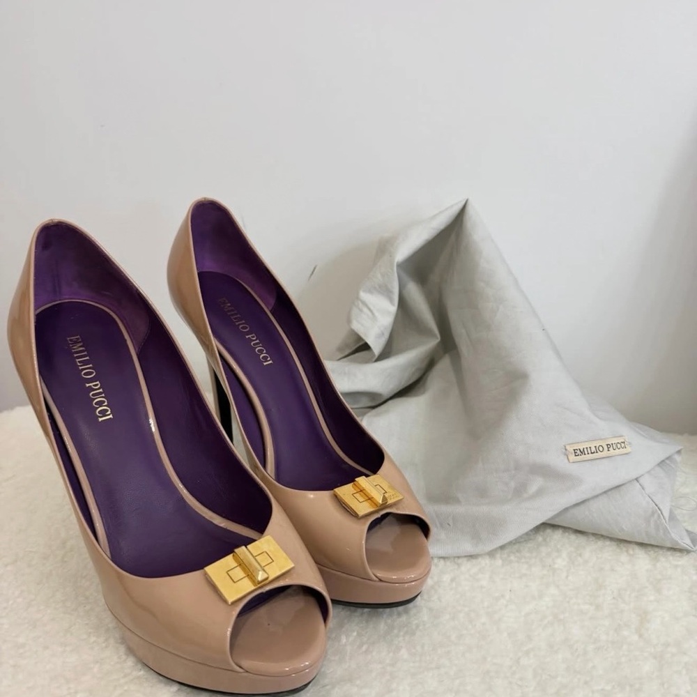 Emilio Pucci Nude Peep Toe Heels with Gold Accent